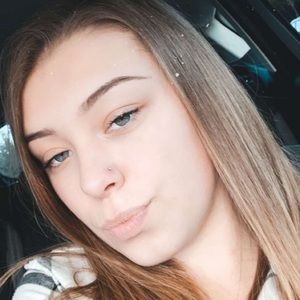 Meet your Posher, Ashlynn